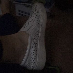 Meet your Posher, Lena